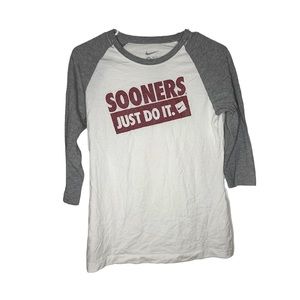 University of Oklahoma Nike Women’s Top | 3/4 Sleeve | Size Medium